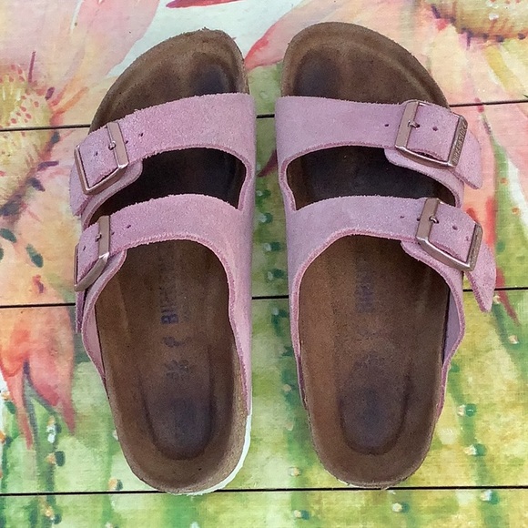 Birkenstock Shoes - Birkenstock Arizona Suede Light Rose Sz 36